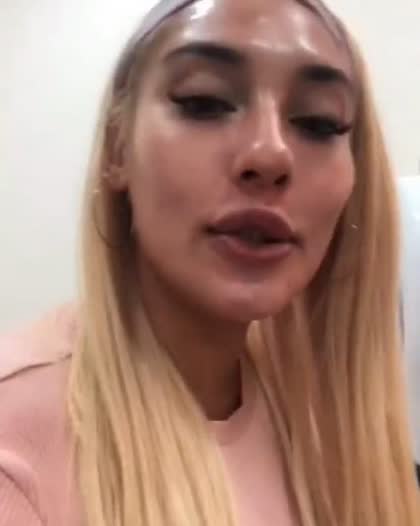 Zarina Anjoulie at Prestige Medispa